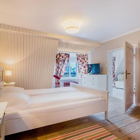 Apartamenty Portowe Міколайкі Екстер'єр фото
