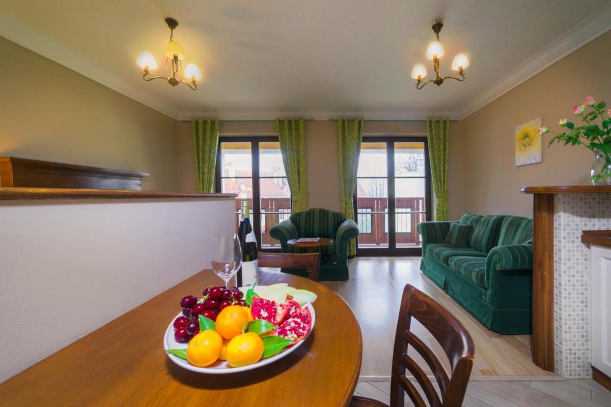 Apartamenty Portowe Міколайкі Екстер'єр фото